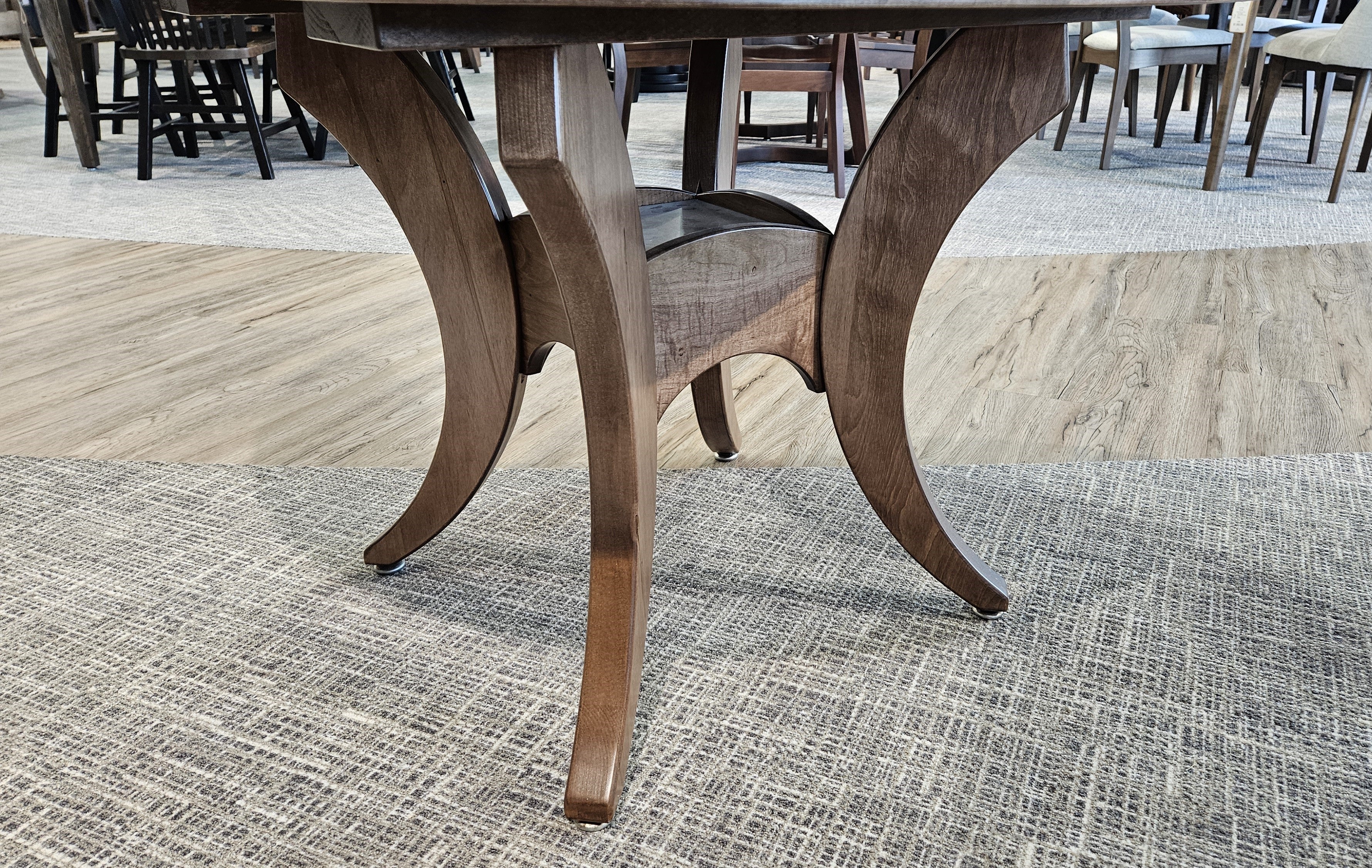 QW Amish Galveston Round 3pc Set - Image 3